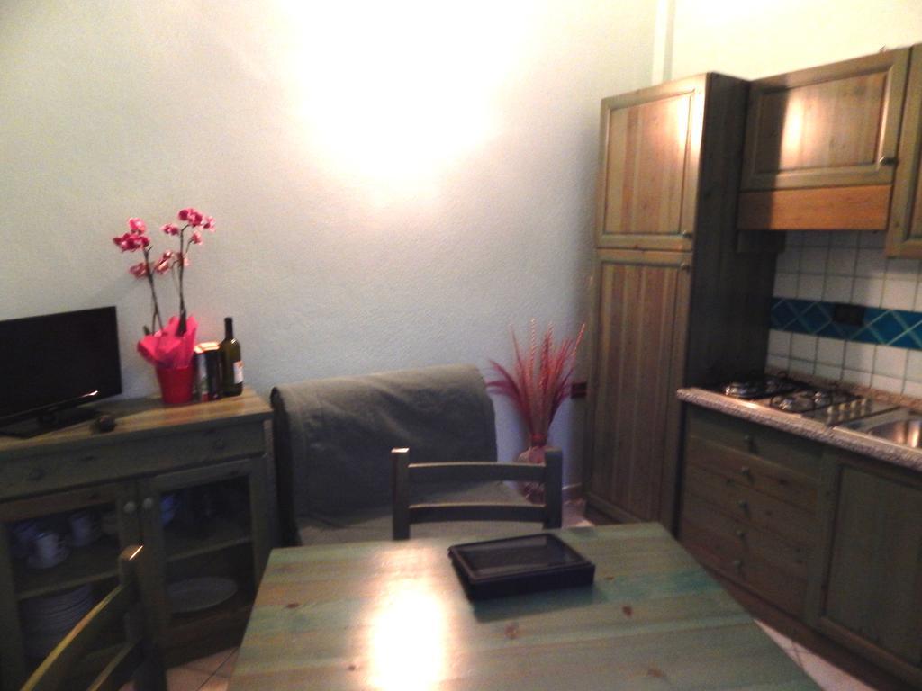 Appartamento Magnolia Cala Liberotto Chambre photo