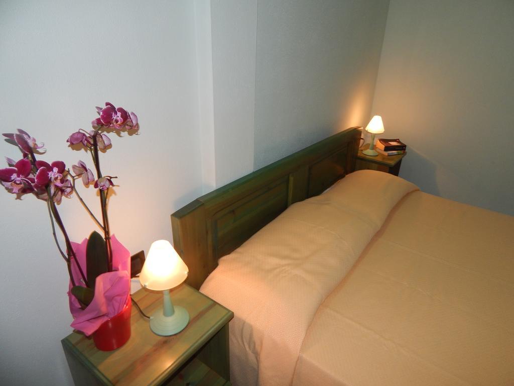 Appartamento Magnolia Cala Liberotto Chambre photo